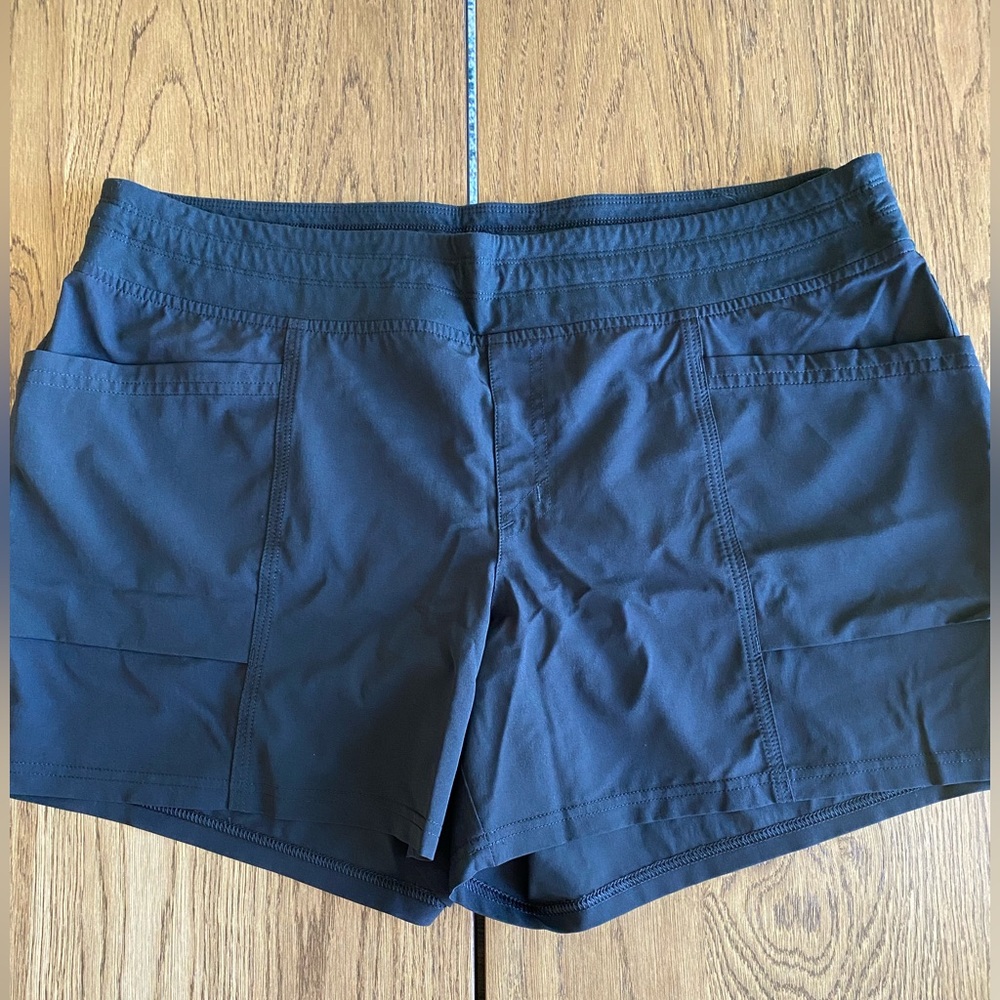 5.11 Tactical Merina Short